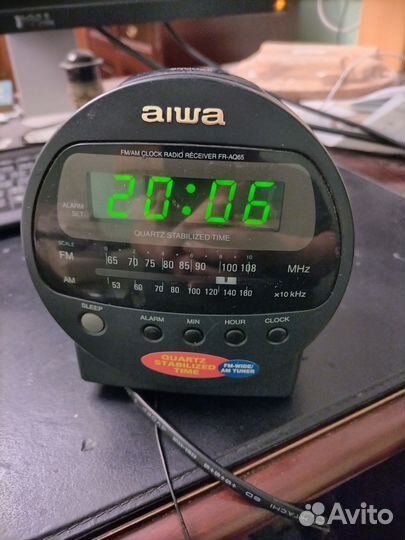 Часы будильник радио Aiwa