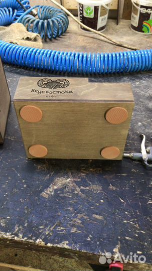 Салфетница из дерева