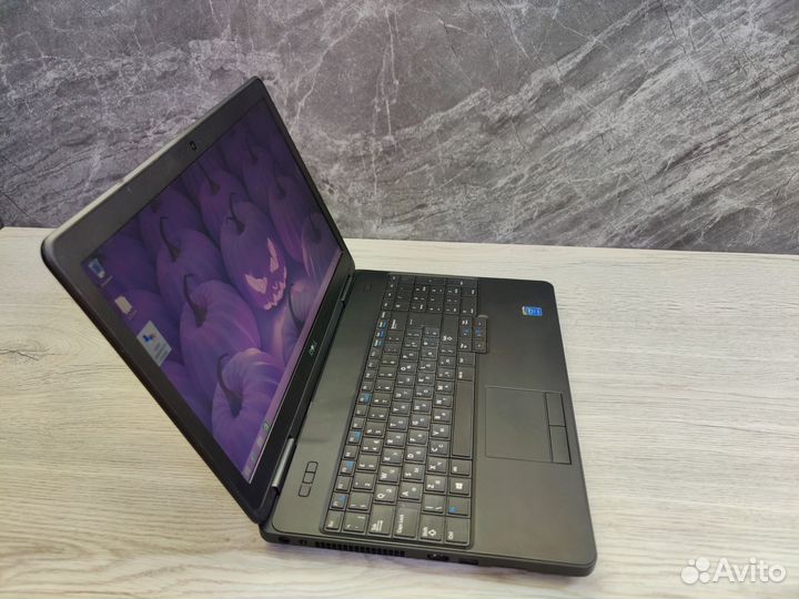 Ноутбук Dell E5540, 8 Гб оперативной памяти