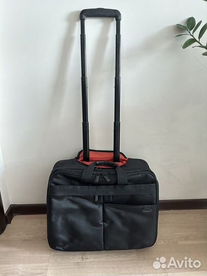 Сумка на колесах Samsonite