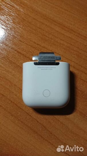 Зарядный кейс apple airpods 1 оригинал