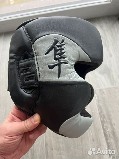 Боксерский шлем Hayabusa