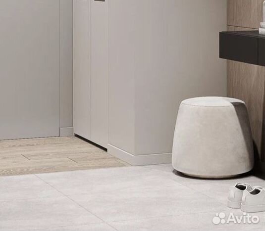 Плинтус алюминиевый