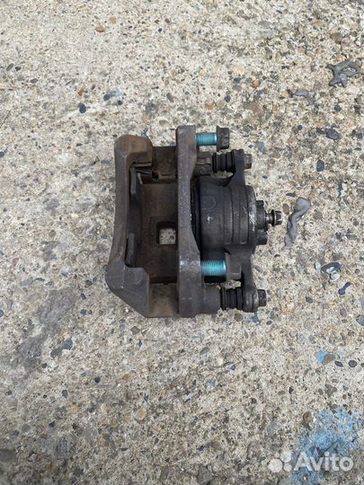 Тормозные суппорта Mazda demio