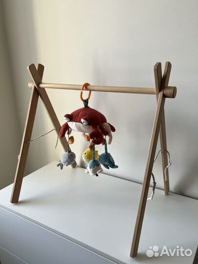 Мобиль развивающая игрушка погремушка в коляску