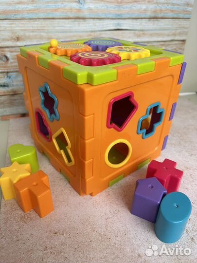 Развивающий кубик от 18 мес