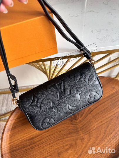 Saint laurent клатч
