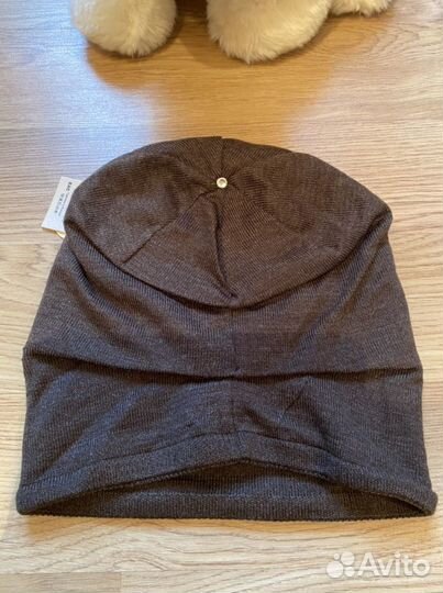 Шапка новая