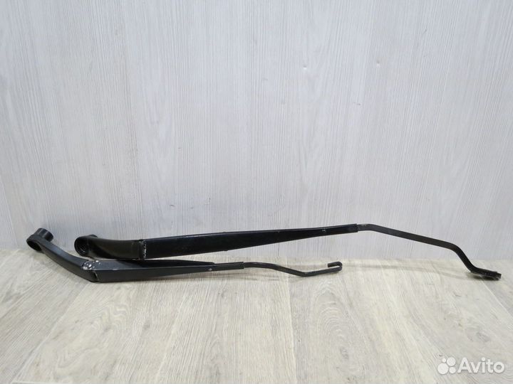 Поводок дворника Kia Rio 3