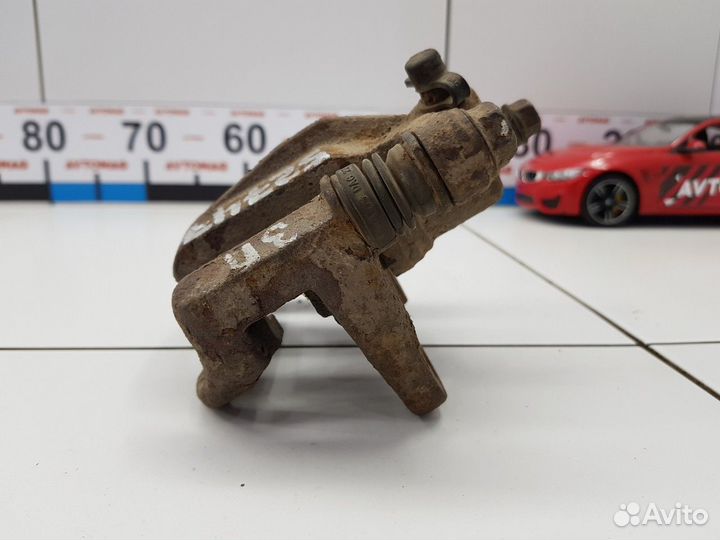 Суппорт задний правый