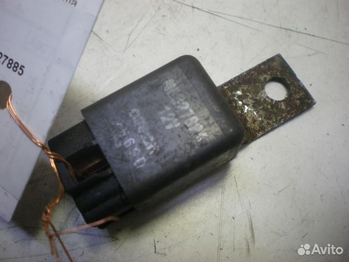 Реле Mitsubishi Montero/Pajero