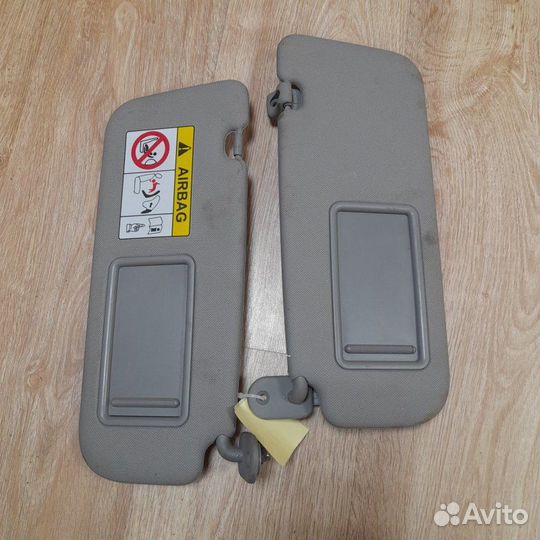 Козырек солнцезащитный Hyundai Solaris 2014-2017