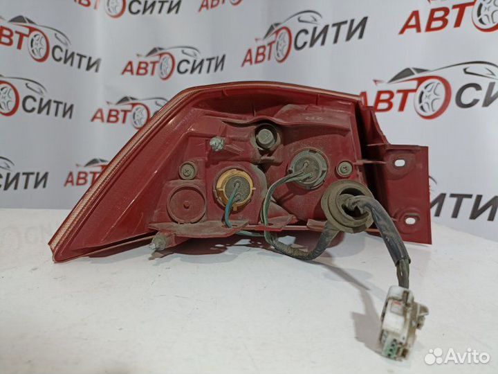 Стоп-сигнал задний Mitsubishi Lancer