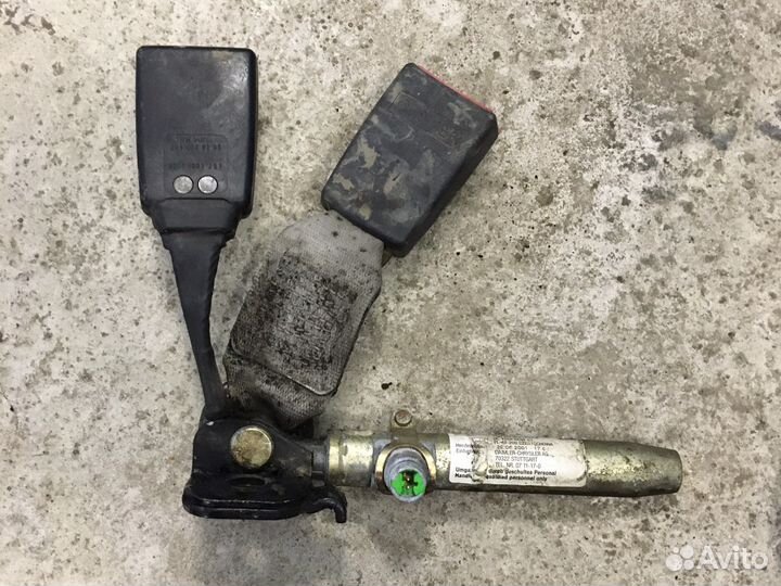 Замок ремня безопастности Mercedes W203