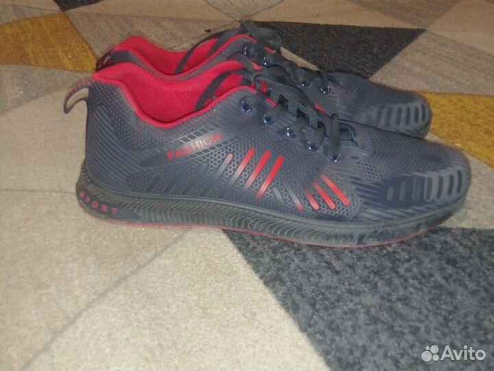 Кроссовки мужские