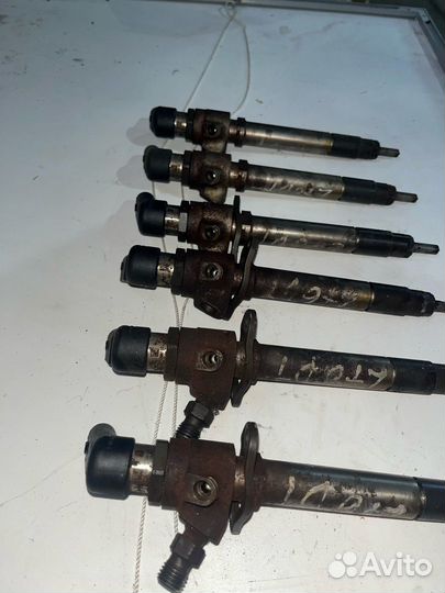 Форсунка Land Rover 2.7 5U3Q9K546AA