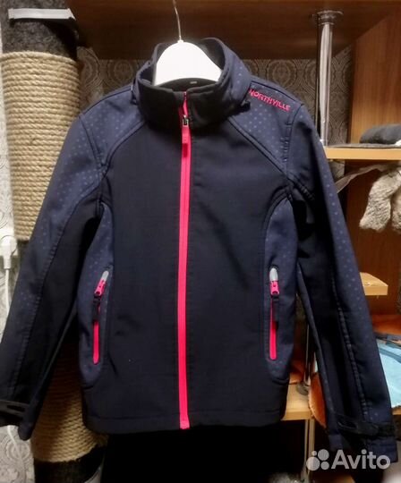 Куртка спортивная для девочки