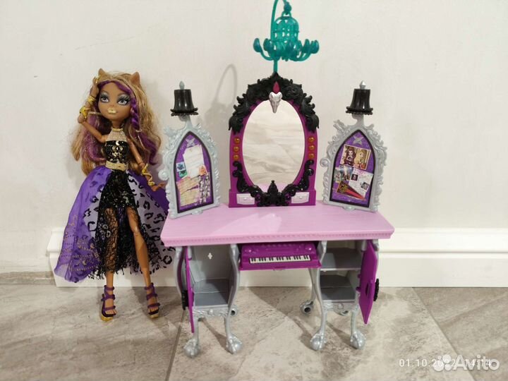 Туалетный столик