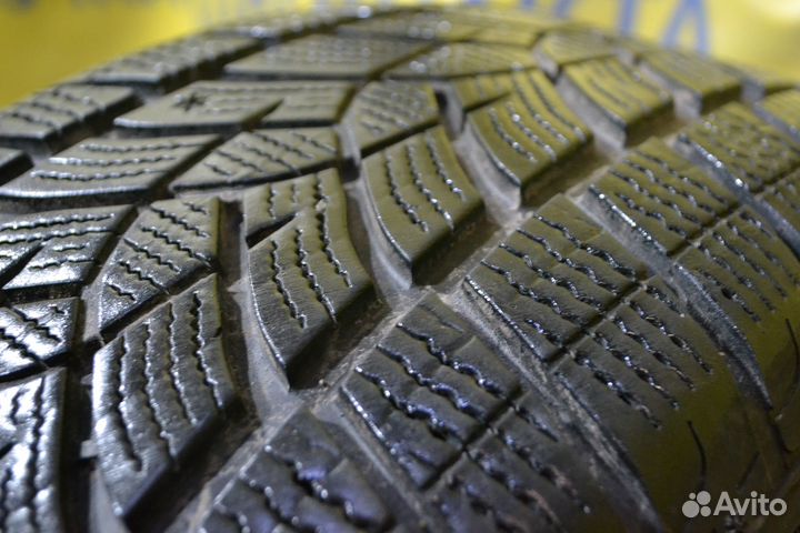 Goodyear UltraGrip Ice 225/60 R17