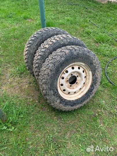 Продам колеса УАЗ r16