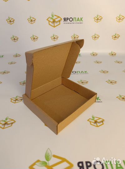 Картонная коробка самосборная 122x122x27