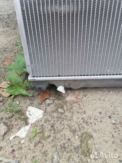 Радиатор охлаждения мицубиси паджеро