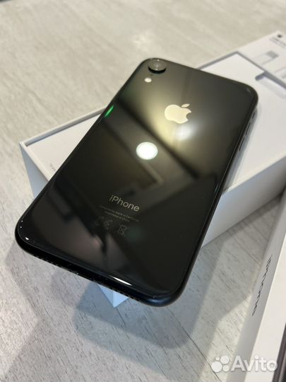iPhone Xr, 128 ГБ