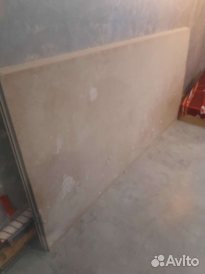 Листы гипсокартона