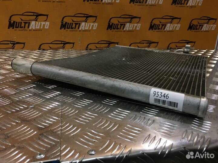 Радиатор кондиционера Bmw X5 E70 E71 F15 F16