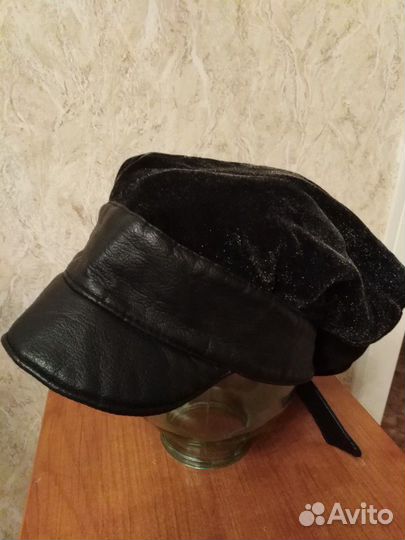 Бандана с козырьком новая