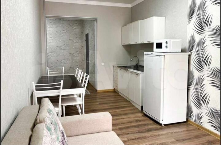 2-к. квартира, 53 м², 2/12 эт.