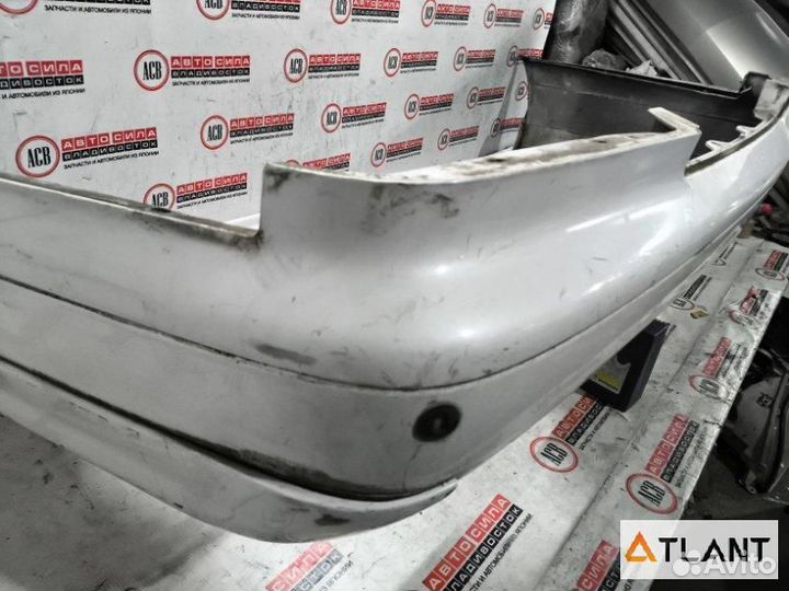 Бампер задний nissan gloria