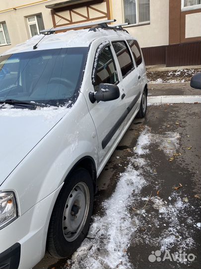 LADA Largus 1.6 МТ, 2018, 224 000 км