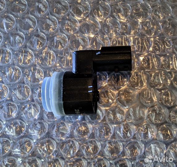 Датчик парковки Renault. Новый