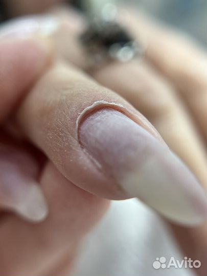 Модель на маникюр