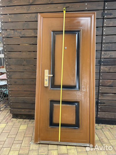 Дверь металлическая