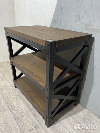 Консоль лофт