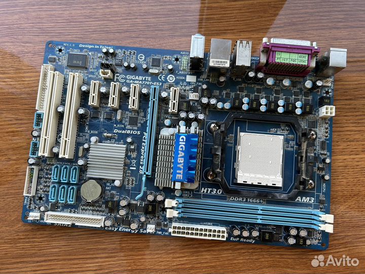 Gigabyte GA-MA770T-ES3