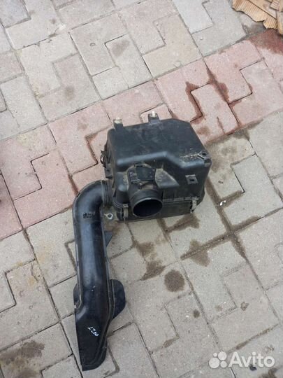 Mitsubishi l200 4 корпус воздушного фильтра