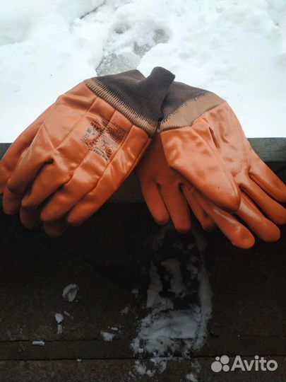 Перчатки резиновые теплые