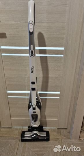 Вертикальный пылесос tefal