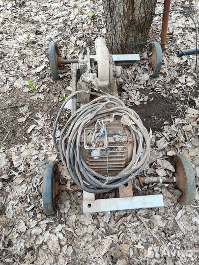 Насос с помпой