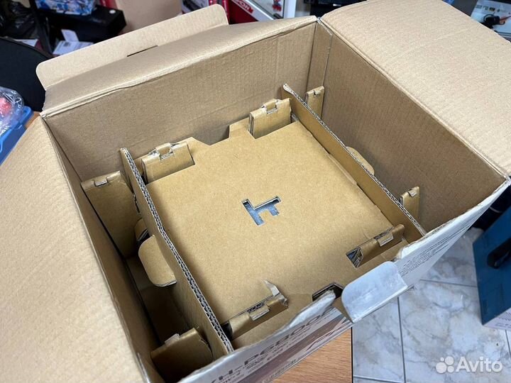 Атомагнитола Pioneer AVH-P6800DVD