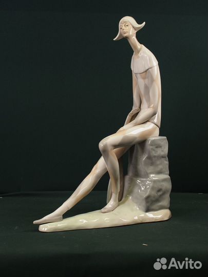 Lladro. фарфоровая статуэтка 