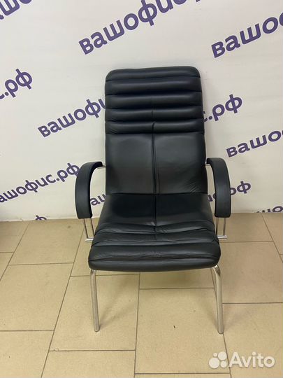 Компьютерное кресло