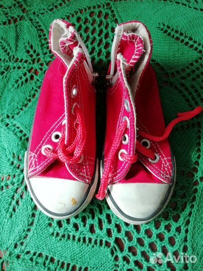 Кеды, сандалии