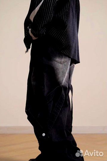 Джинсы Balenciaga black belts type