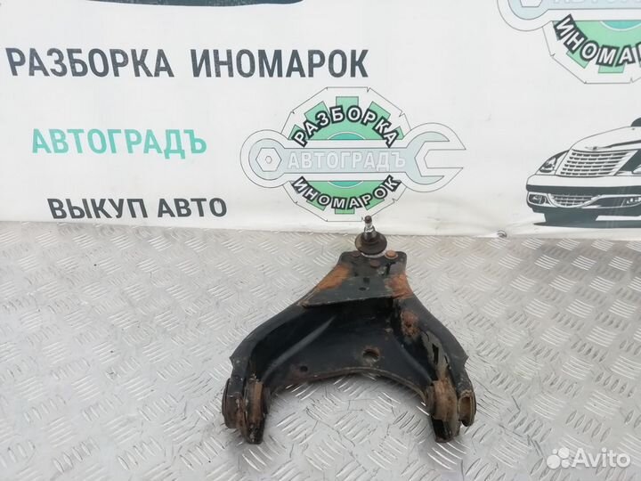 Рычаг передний левый Renault Duster 2013г