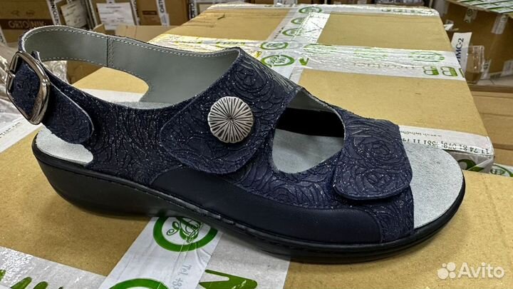 Сандали жен. 945S-22-8 цв. темно-синий (39)