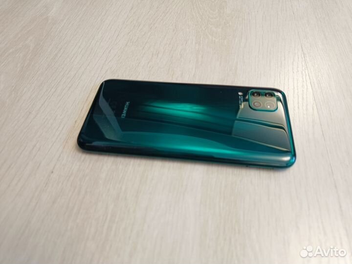HUAWEI P40 Lite, 6/128 ГБ